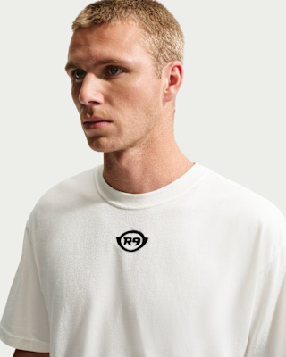 Nike Sportswear 'R9' Men's T-Shirt. Nike CA